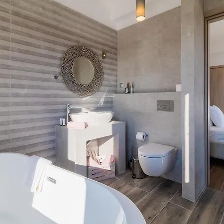 Olivum - Elegant With Modern Comforts In Corfu By Posarelli * Halikounas
