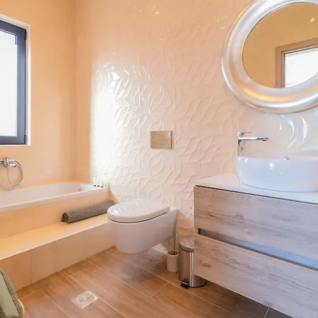 Olivum - Elegant With Modern Comforts In Corfu By Posarelli