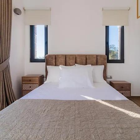 Olivum - Elegant With Modern Comforts In Corfu By Posarelli * Halikounas