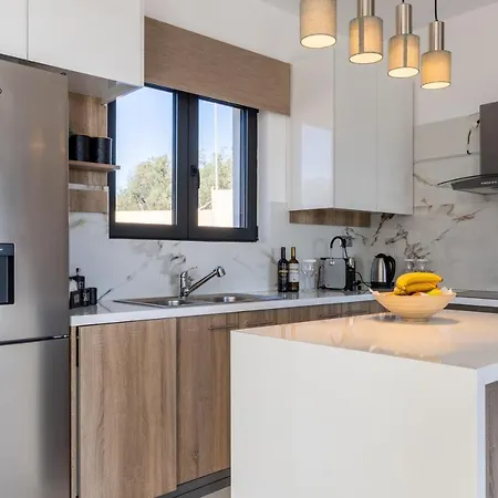 Villa Olivum By Posarellivillas